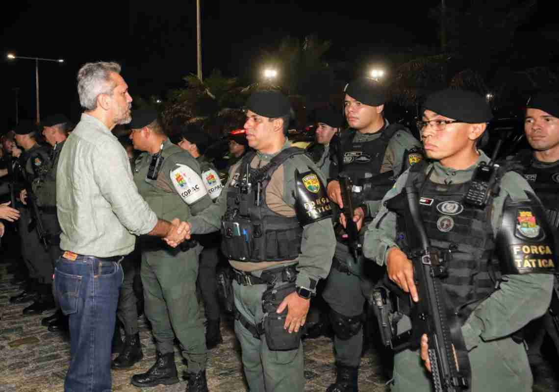 Operação Integração Saturação Total mobiliza quase 1.900 policiais em todo o Ceará